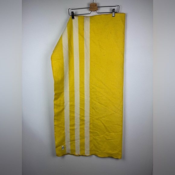 Faribault Woolen Mills Yellow and White Stripe Throw Blanket - Picture 1 of 10